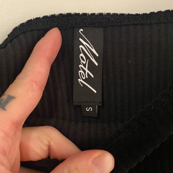 MOTEL ROCKS LUSTE DRESS - Picture 8 of 9